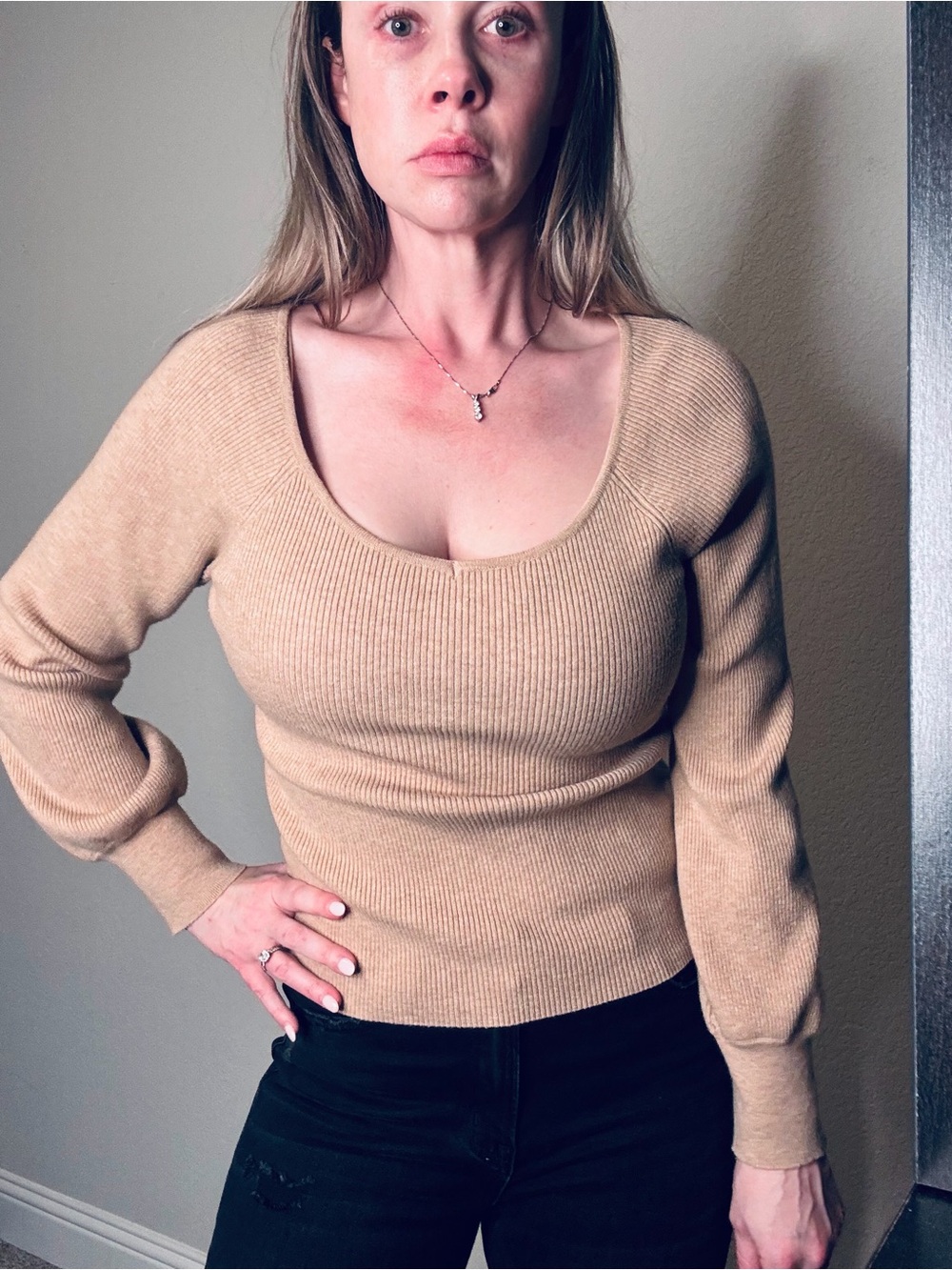 Skies Are Blue Ribbed Scoop Neck Balloon Sleeve Sweater Sz Medium (Taupe)
